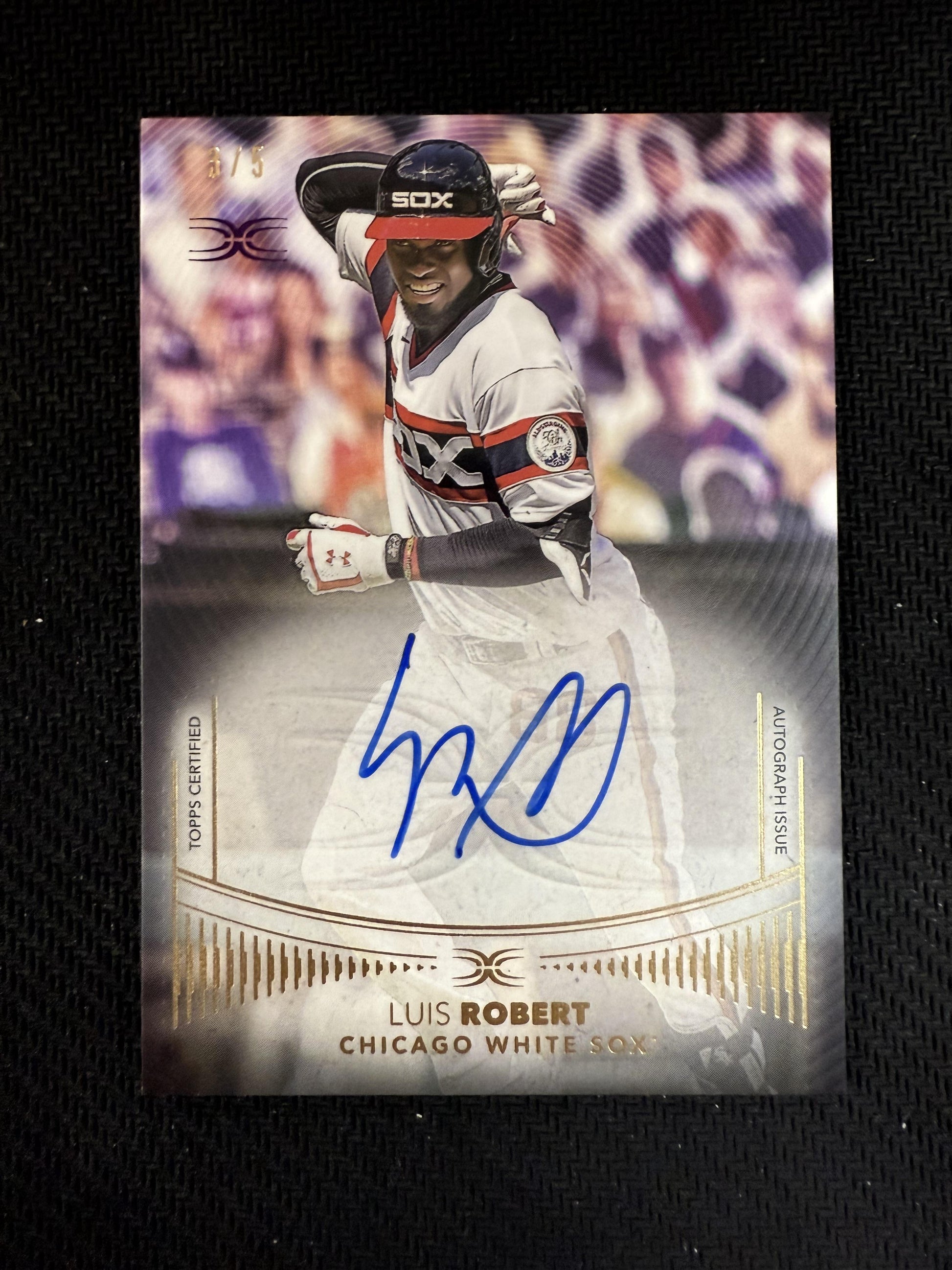 #DIA-LR Luis Robert 2021 Topps Definitive Defining Images Purple Auto /5
