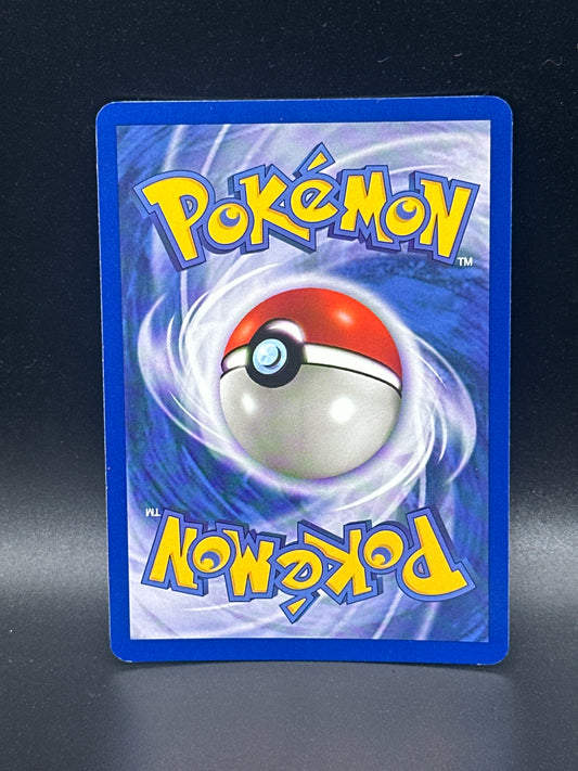 #007/102* Hitmonchan Base Set
