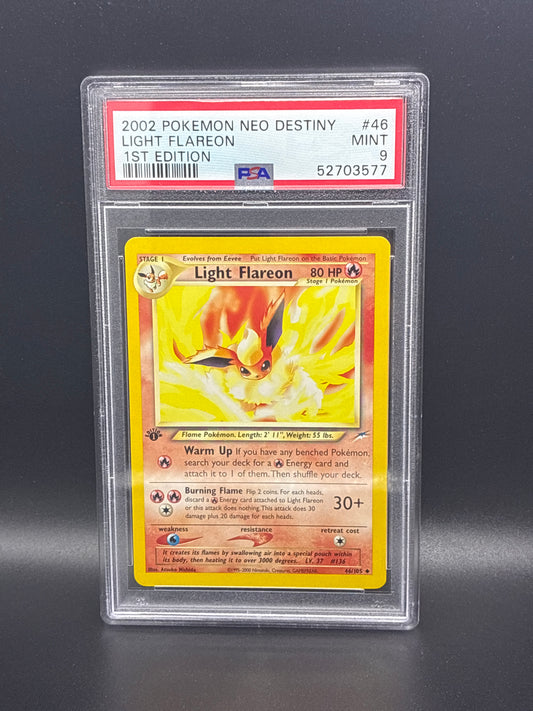 #46/105 Light Flareon (1st Edition) Neo Destiny PSA 9