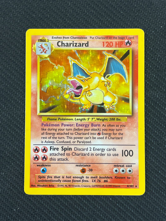 Charizard #4/102*** Base Set (HP)