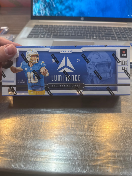 2025 Panini Luminance Hobby