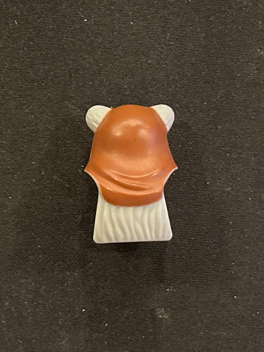 Minifigure, Head, Modified SW Ewok with Reddish Brown Hood with White Tooth Pattern 64805pb01 Lego