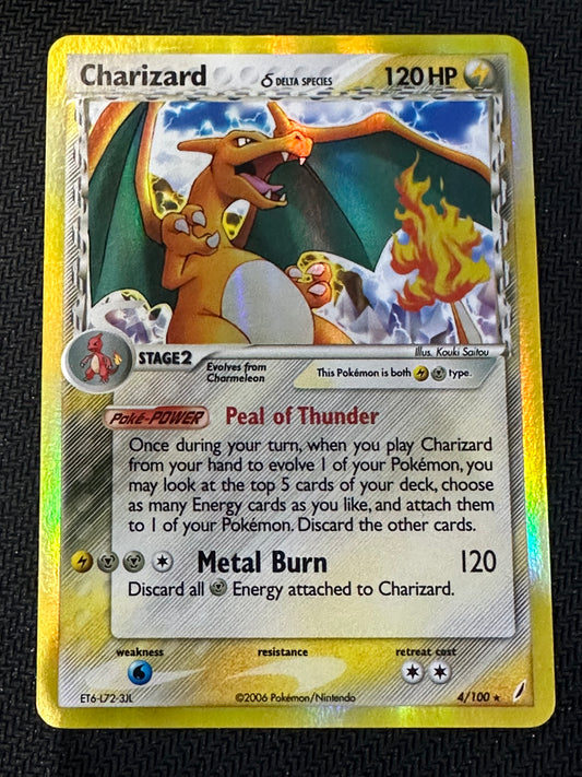 004/100 charizard delta species (LP)