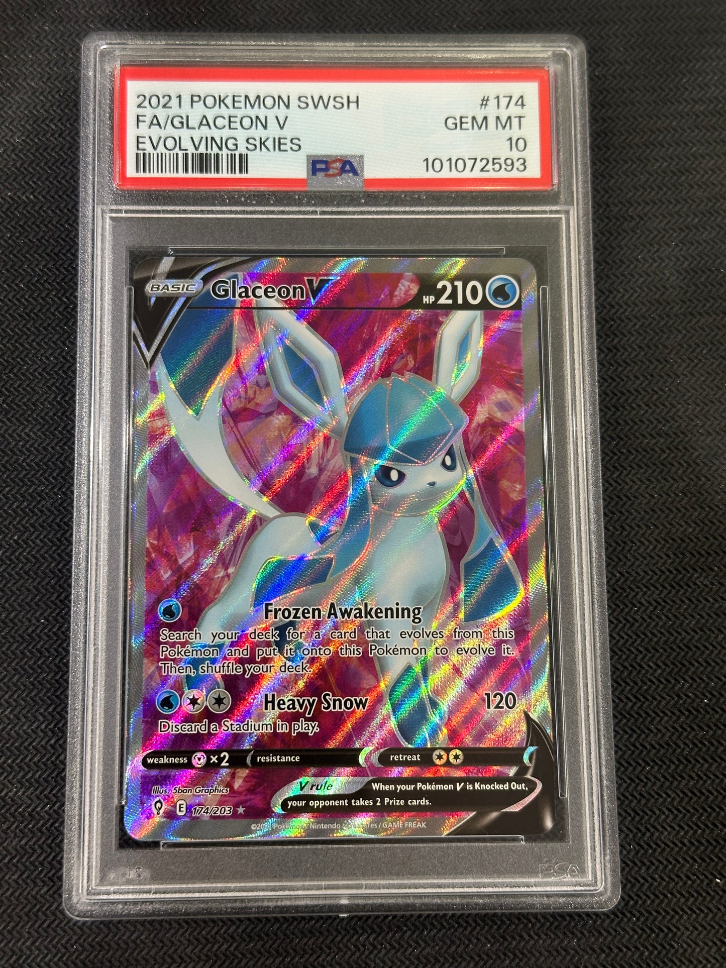 174/203 Glaceon V PSA 10