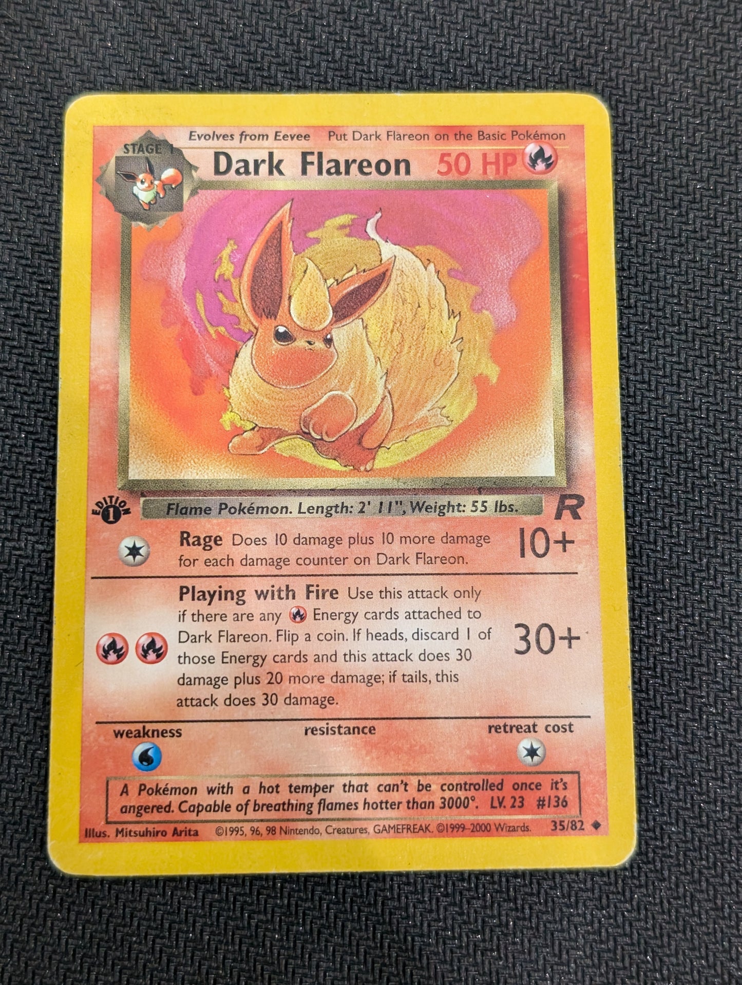 #35/82 Dark Flareon (1ST ED) Team Rocket