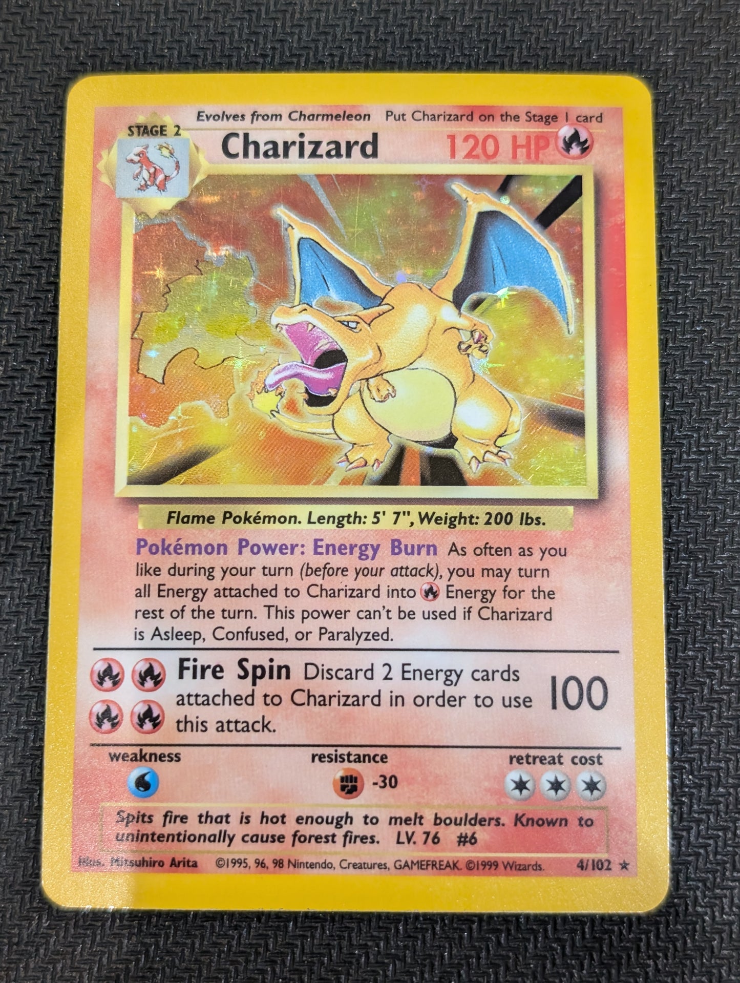 #4/102 Charizard Base Set