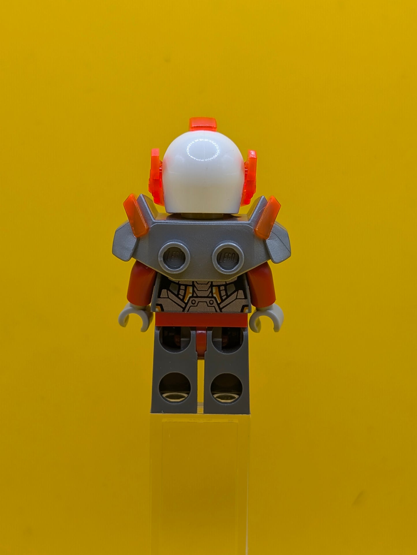 Macy Halbert nex086 Trans-Neon Orange Visor, Flat Silver Armor Nexo Knights Lego Minifigure