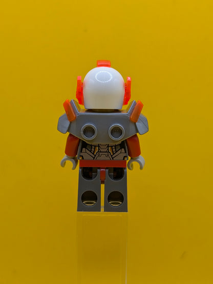 Macy Halbert nex086 Trans-Neon Orange Visor, Flat Silver Armor Nexo Knights Lego Minifigure