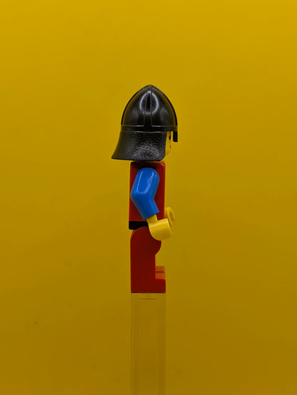 Crusader Lion cas120 Red Legs with Black Hips, Black Neck-Protector Castle Lego Minifigure