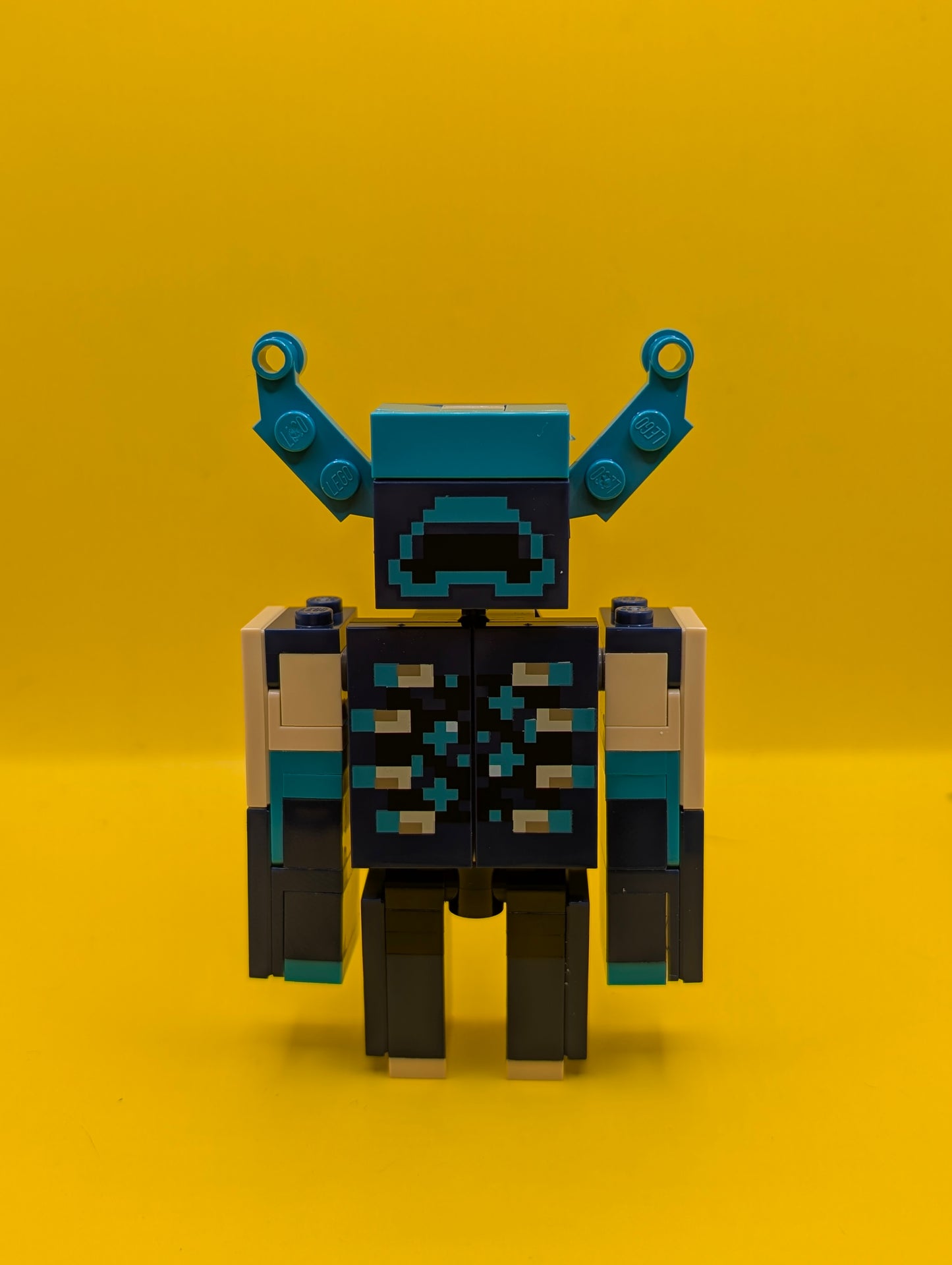 Warden min148 Minecraft Lego Minifigure