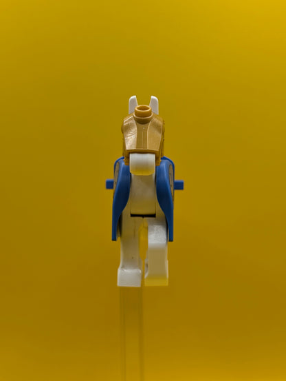 White Horse w/ Battle Helmet and Blue Barding 13744pb02 Animal Part Lego