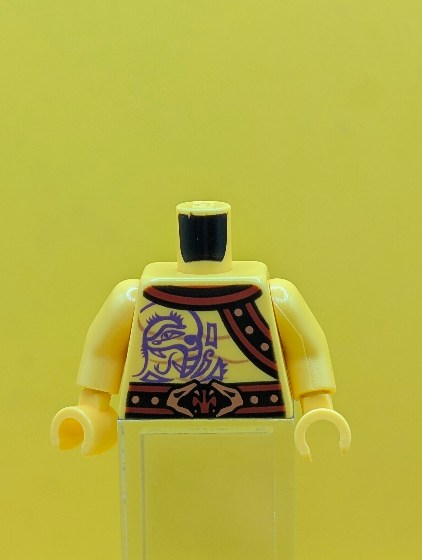 973pb1916c01 Torso Ninjago Bare Chest Muscles, Purple Snake Tattoos, Snake Buckle, Shoulder Strap Pattern / Yellow Arms / Yellow Hands Lego