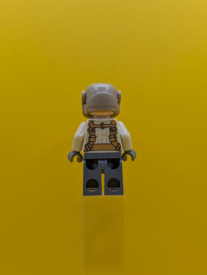 Resistance Trooper sw0696 Tan Jacket, Moustache Star Wars Lego Minifigure