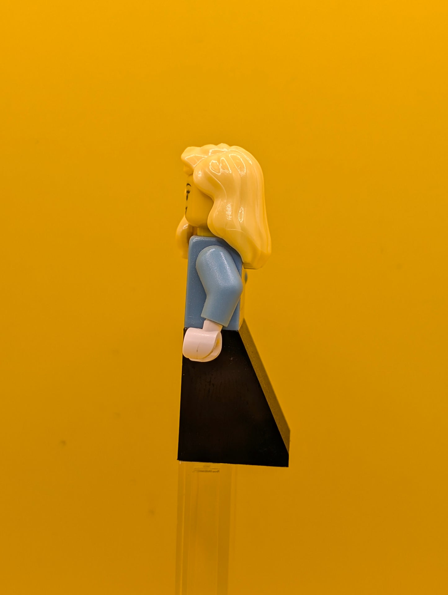 Medium Blue Jacket twn147 with Light Purple Scarf Black Skirt, Bright Light Yellow Female Hair over Shoulder City Lego Minifigure