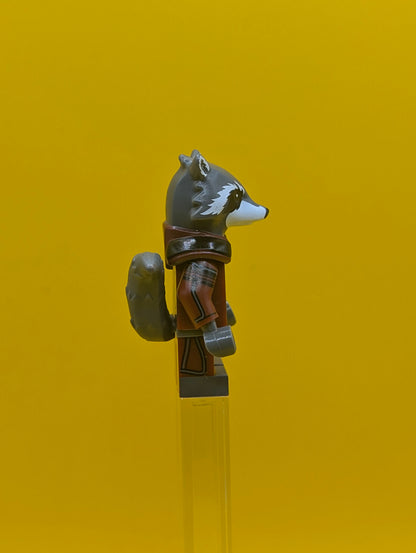 Rocket Raccoon sh0090 Dark Red Outfit Dark Bluish Gray Head