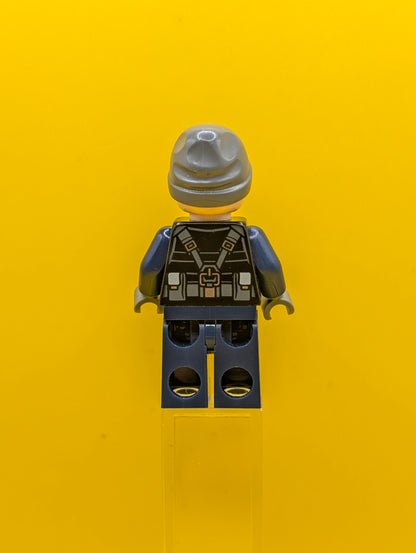 ACU Guard jw018 Male, Dark Bluish Gray Beanie, Light Nougat Head Marvel Lego Minifigure