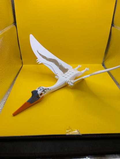 Dinosaur Quetzalcoatlus quetzal01 with Blue Eyes and Orange Jaw Jurassic World Lego Minifigure