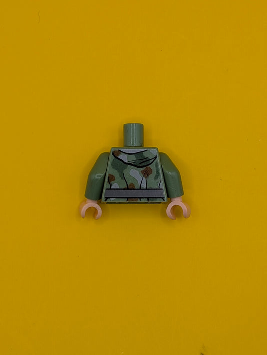 Torso SW Camouflage Pattern Weapon Belt / Sand Green Arms / Light Nougat Hands 973pb0581c01 Lego