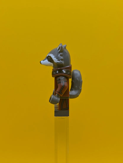 Rocket Raccoon sh0090 Dark Red Outfit Dark Bluish Gray Head