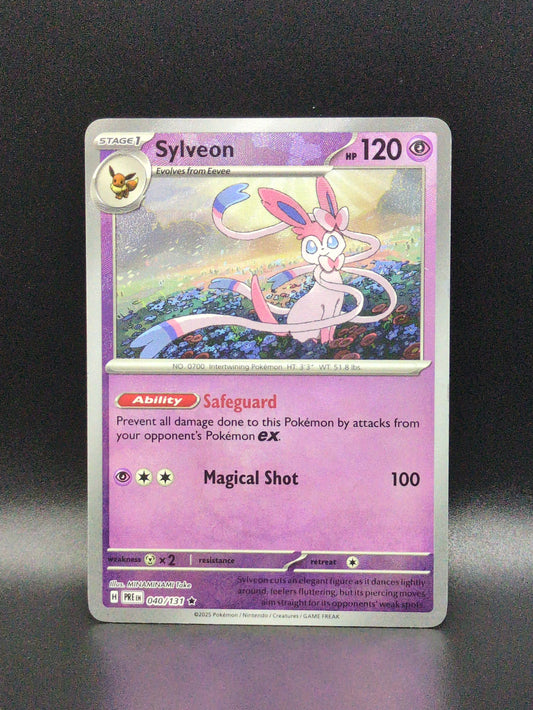 Sylveon (Masterball) #040/131 Prismatic Evolutions