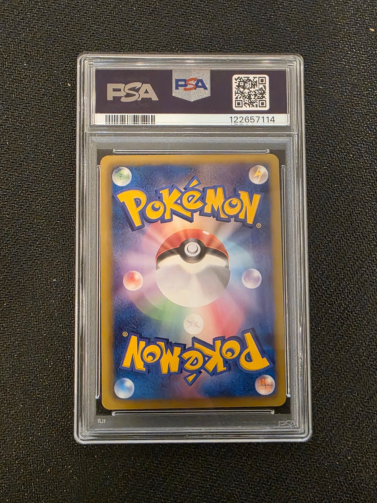 #010/052 Arcanine Hail Blizzard PSA 10