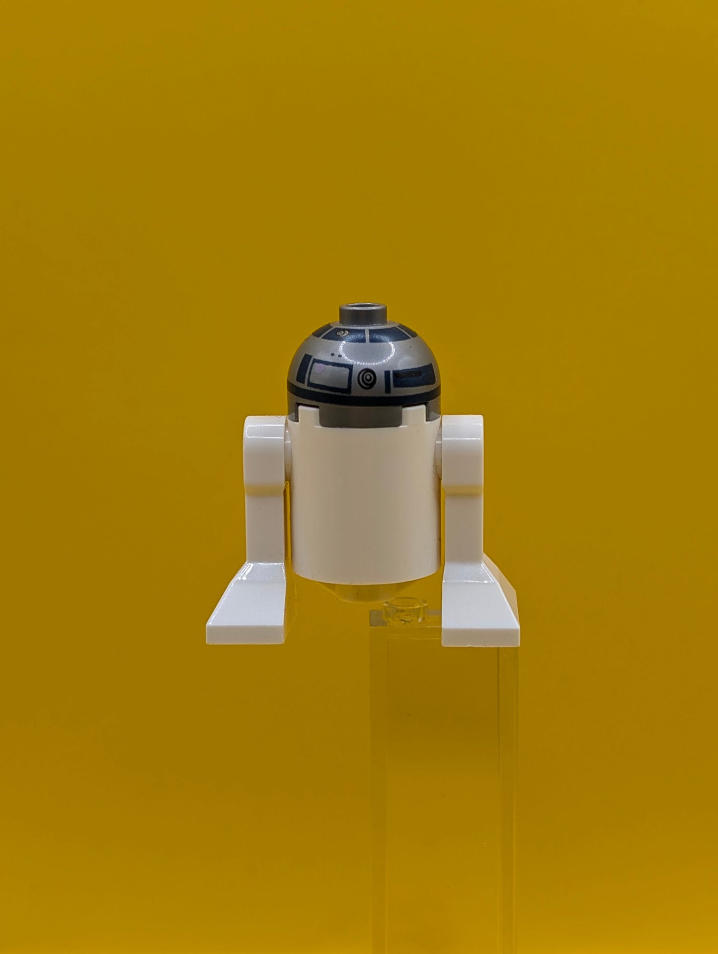 R2-D2 sw0527a Lavender Dots and Small Receptor Star Wars Minifigure Lego