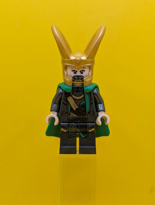 Loki sh0968 Pearl Dark Gray Suit, Flexible Rubber Cape Marvel Lego Minifigure