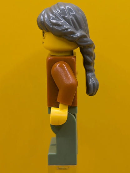 Misako njo0665 Ninjago Legacy Dark Orange Jacket Minifigure Lego