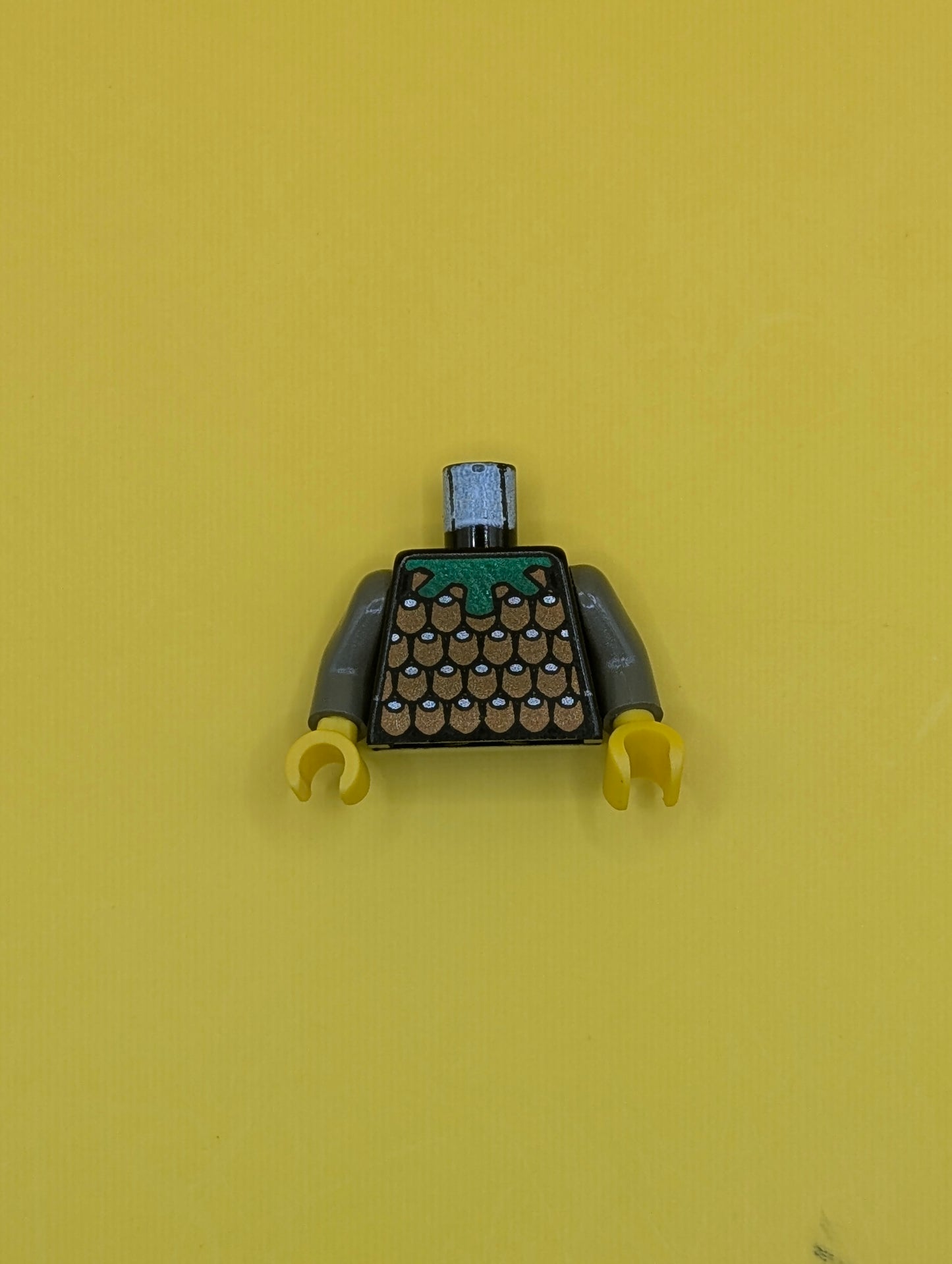 Torso Castle Knights Kingdom Scale Mail Brown Pattern / Dark Gray Arms / Yellow Hands 973px119c01 Lego