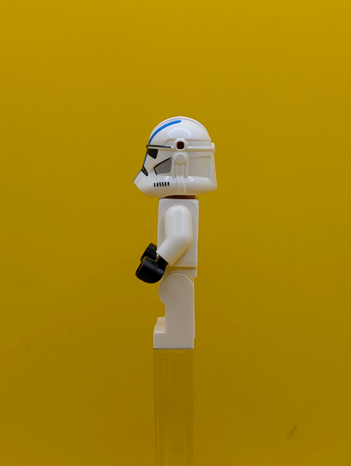 Clone Trooper sw1337 501st Legion (Phase 2) - White Arms, Nougat Head, Helmet with Holes Star Wars Lego Minifigure