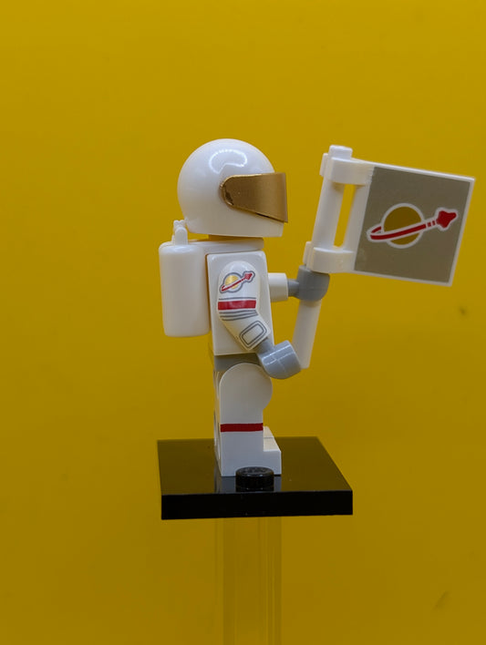 Astronaut col15-2 Series 15 (Complete Set with Stand and Accessories) CMF Lego Minifigure