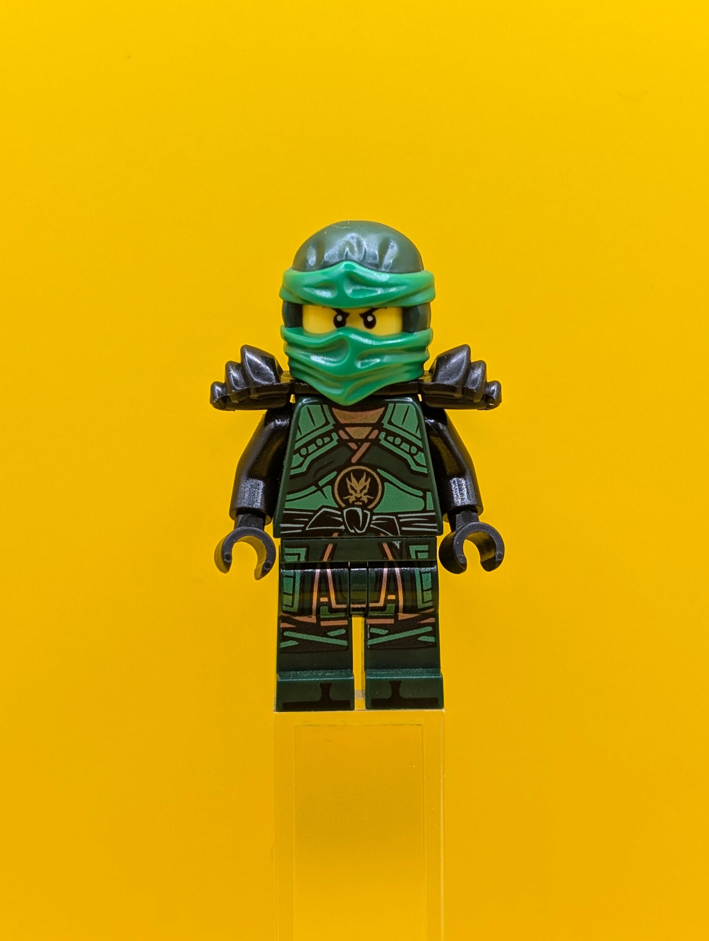 Lloyd njo0284 The Hands of Time, Black Armor Ninjago Lego Minifigure