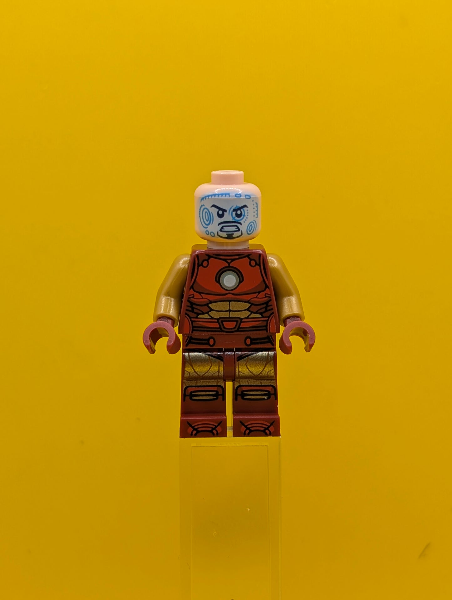Iron Man sh0981 Dark Red and Gold Armor, Round Arc Reactor, Pearl Gold Arms, Hair Marvel Lego Minifigure