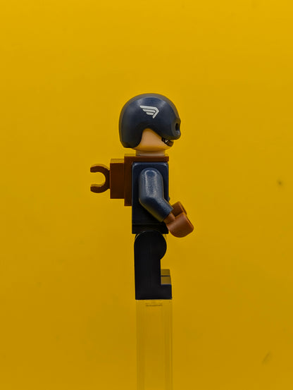 Captain America sh0973 Dark Blue Suit, Reddish Brown Hands, Helmet, Reddish Brown Neck Bracket Marvel Lego Minifigure