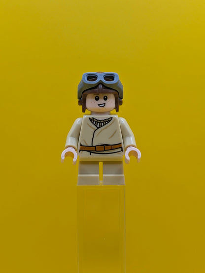 Anakin Skywalker sw1001 Short Legs, Reddish Brown Aviator Cap Star Wars Lego Minifigure