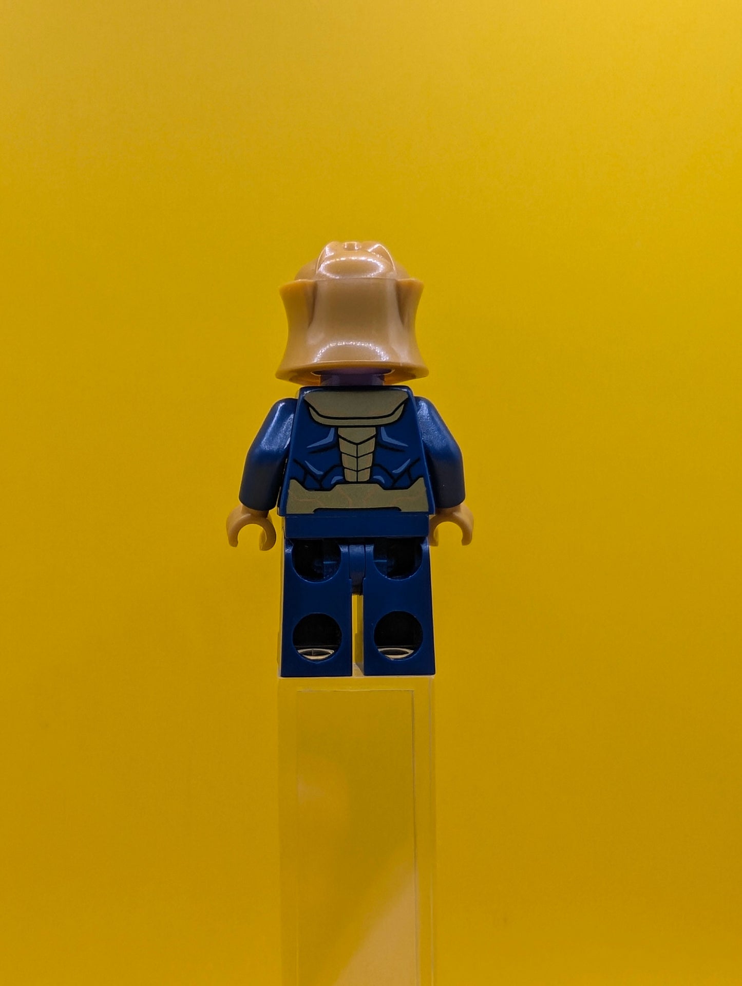 Thanos sh0613 Dark Blue Legs Printed Dark Blue Arms Pearl Gold Helmet Minifigure Lego
