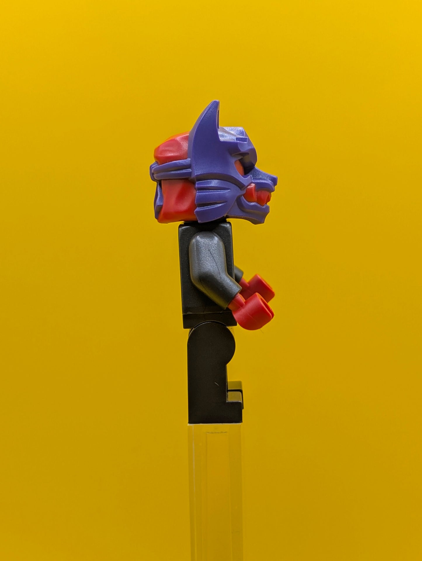 Wolf Mask Warrior njo0895 Dark Purple and Red Mask Ninjago Lego Minifigure
