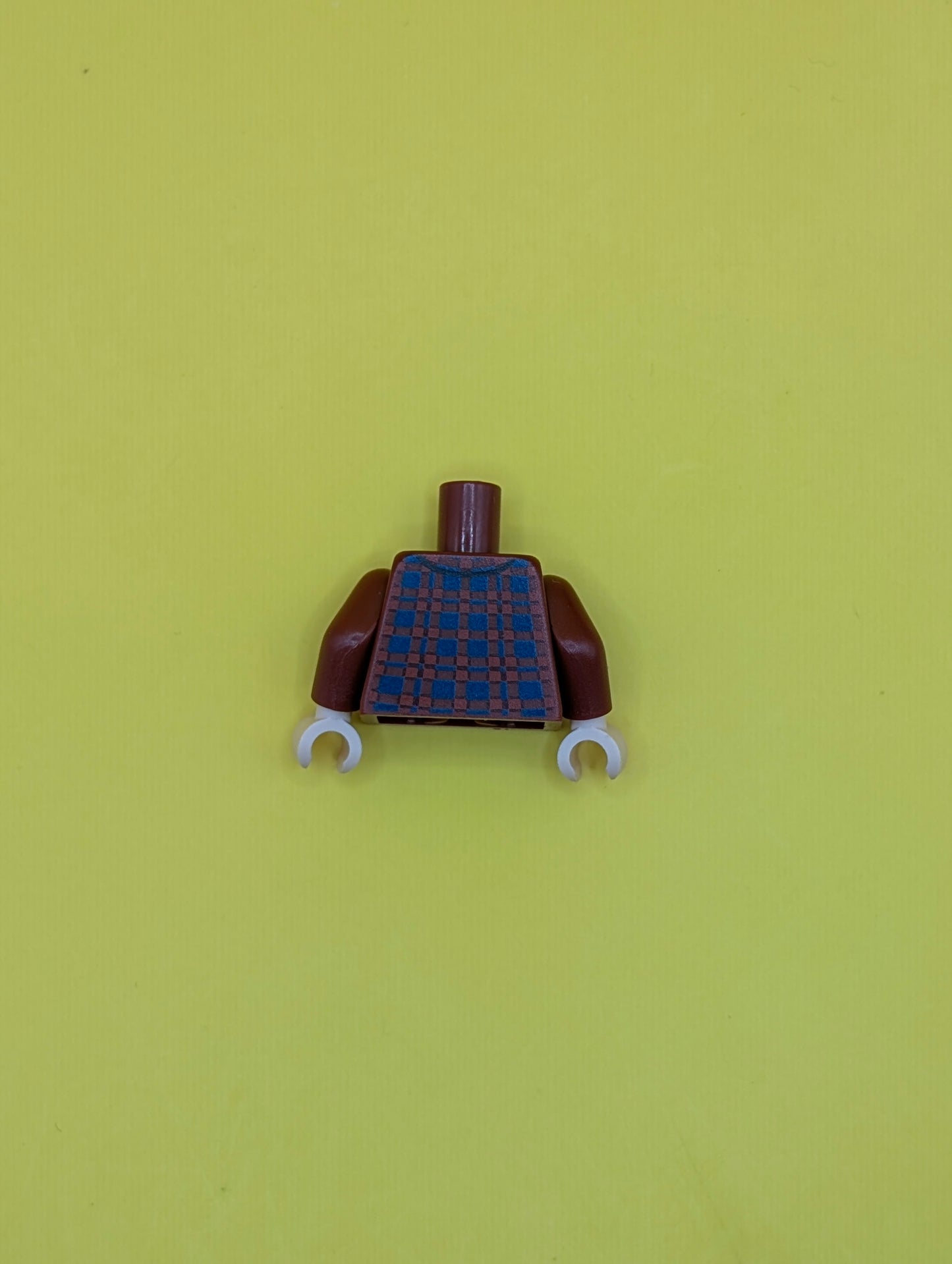 Torso Plaid Flannel Shirt Open with Buttons and Dark Blue Squares over Sand Blue Sweater Pattern / Dark Red Arms / Light Nougat Hands 973pb5594c01 Lego