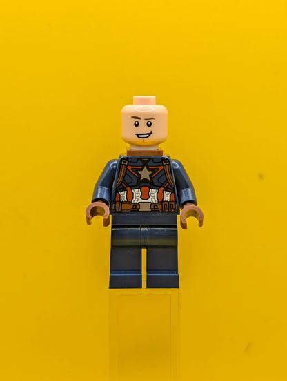 Captain America sh0973 Dark Blue Suit, Reddish Brown Hands, Helmet, Reddish Brown Neck Bracket Marvel Lego Minifigure