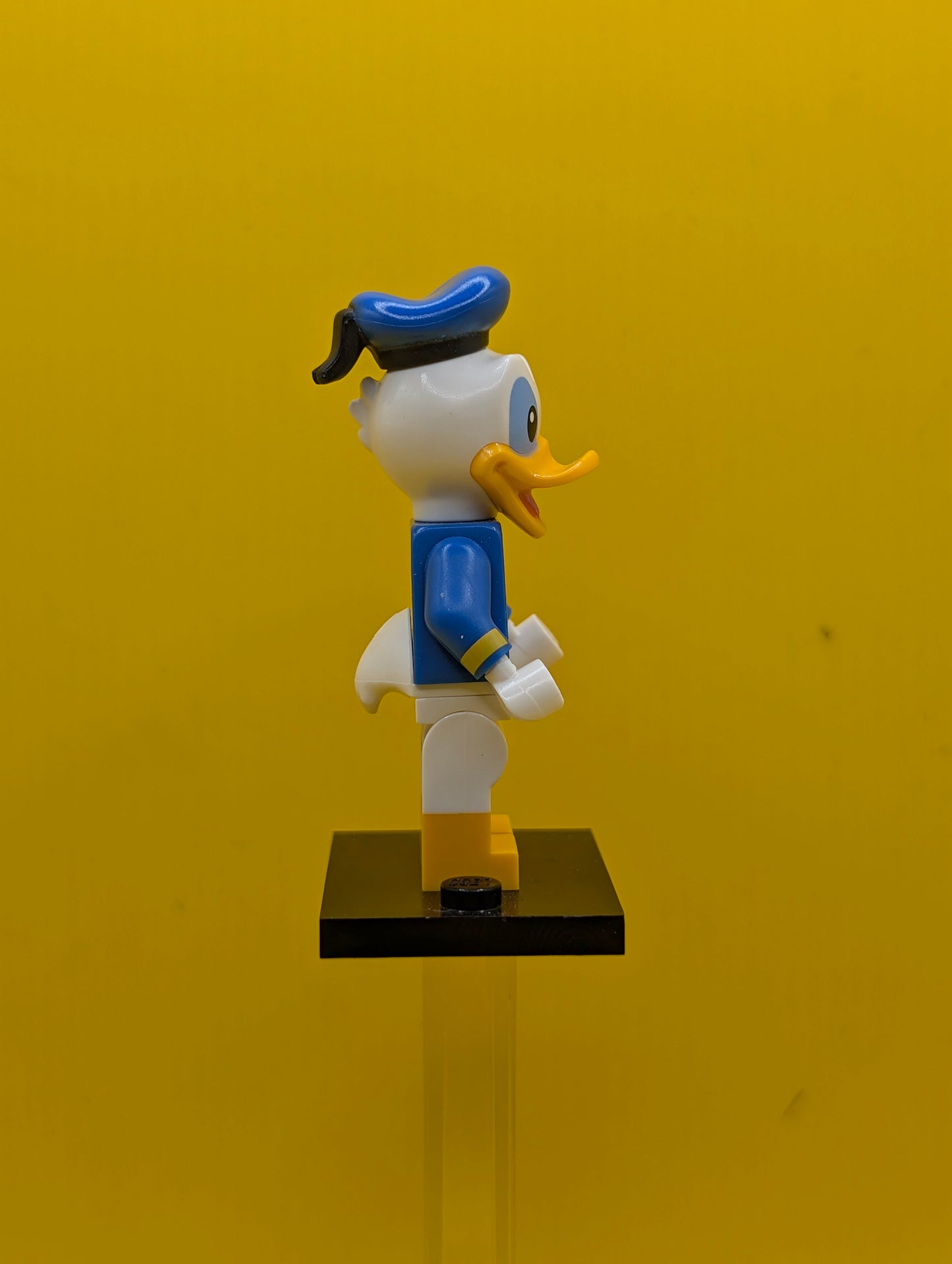Donald Duck coldis-10 Disney, Series 1 (Complete Set with Stand and Accessories) CMF Lego Minifigure