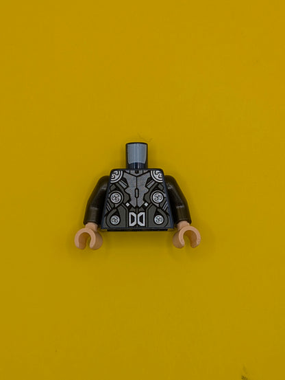 Torso Dark Bluish Gray and Dark Silver Armor with Silver Shoulders, 4 Circles and Buckle Pattern / Pearl Dark Gray Arms / Light Nougat Hands 973pb1940c01 Lego