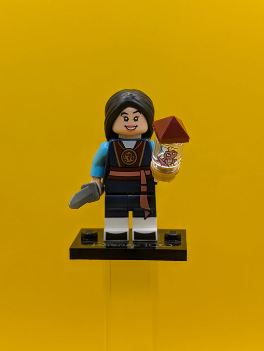 Mulan coldis100-9 CMF Disney 100 Minifigure Lego (Complete Set, with stand and accessories)