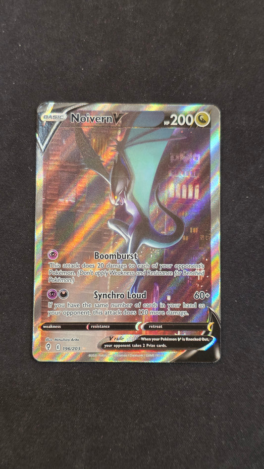 Noivern V #196/203 -Evolving Skies