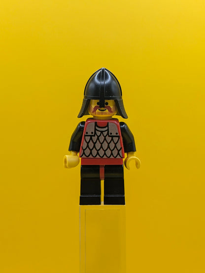 Scale Mail cas149 Red w/ Black Arms Castle Minifigure Lego