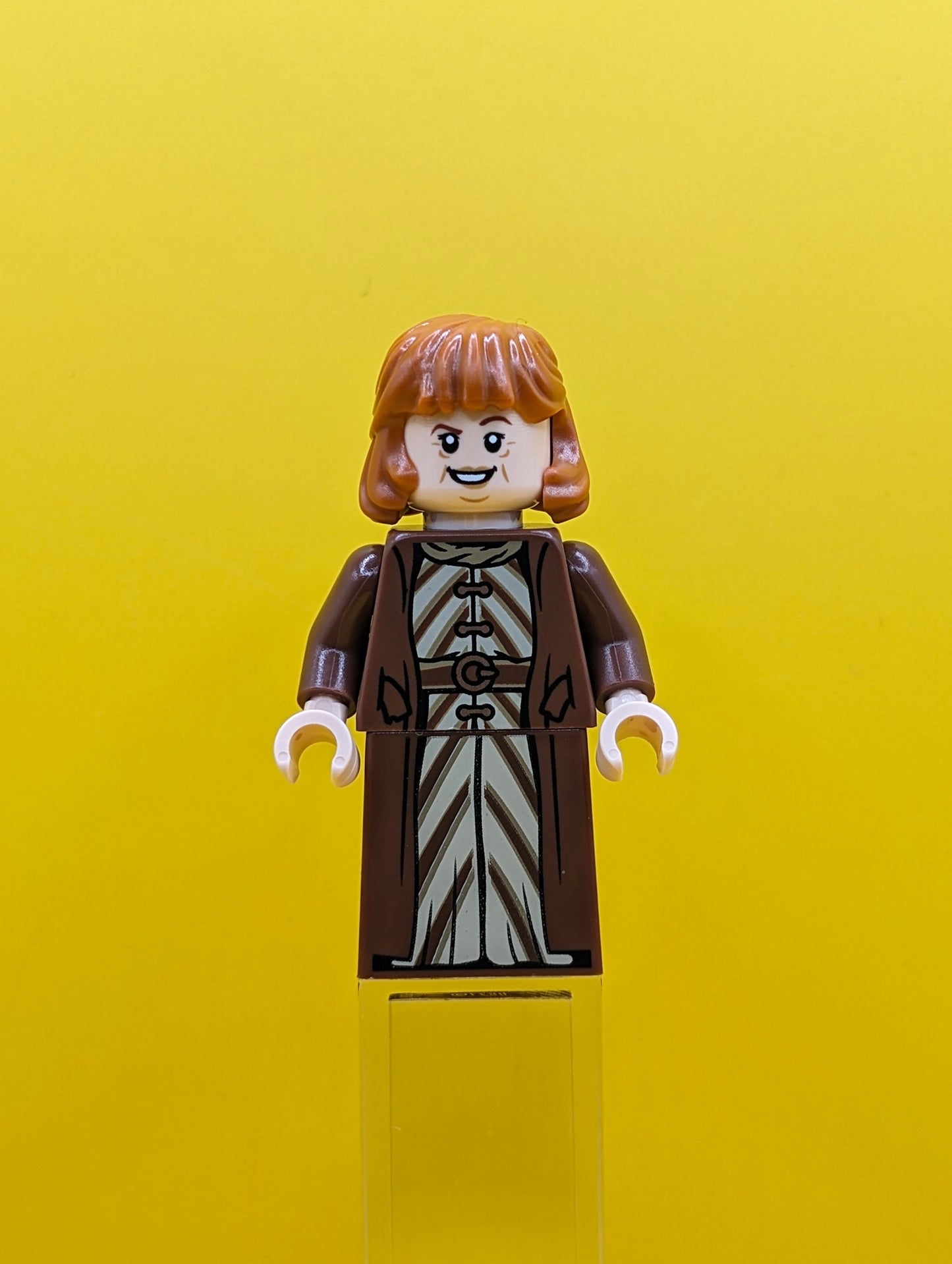 Molly Weasley hp423 Reddish Brown Coat Minifigure Lego