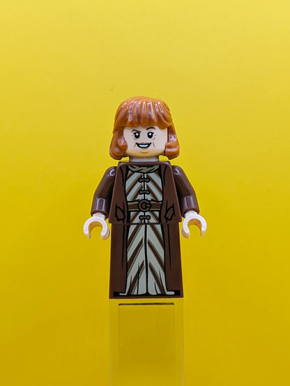 Molly Weasley hp423 Reddish Brown Coat Minifigure Lego