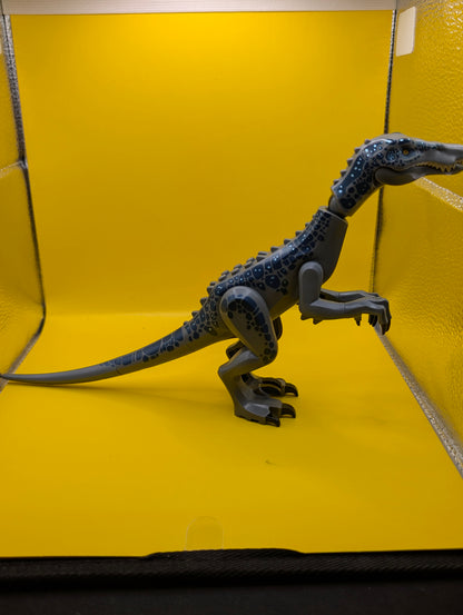 Dinosaur Baryonyx baryonyx01 with Dark Blue and Metallic Light Blue Spots Jurassic World Lego Minifigure