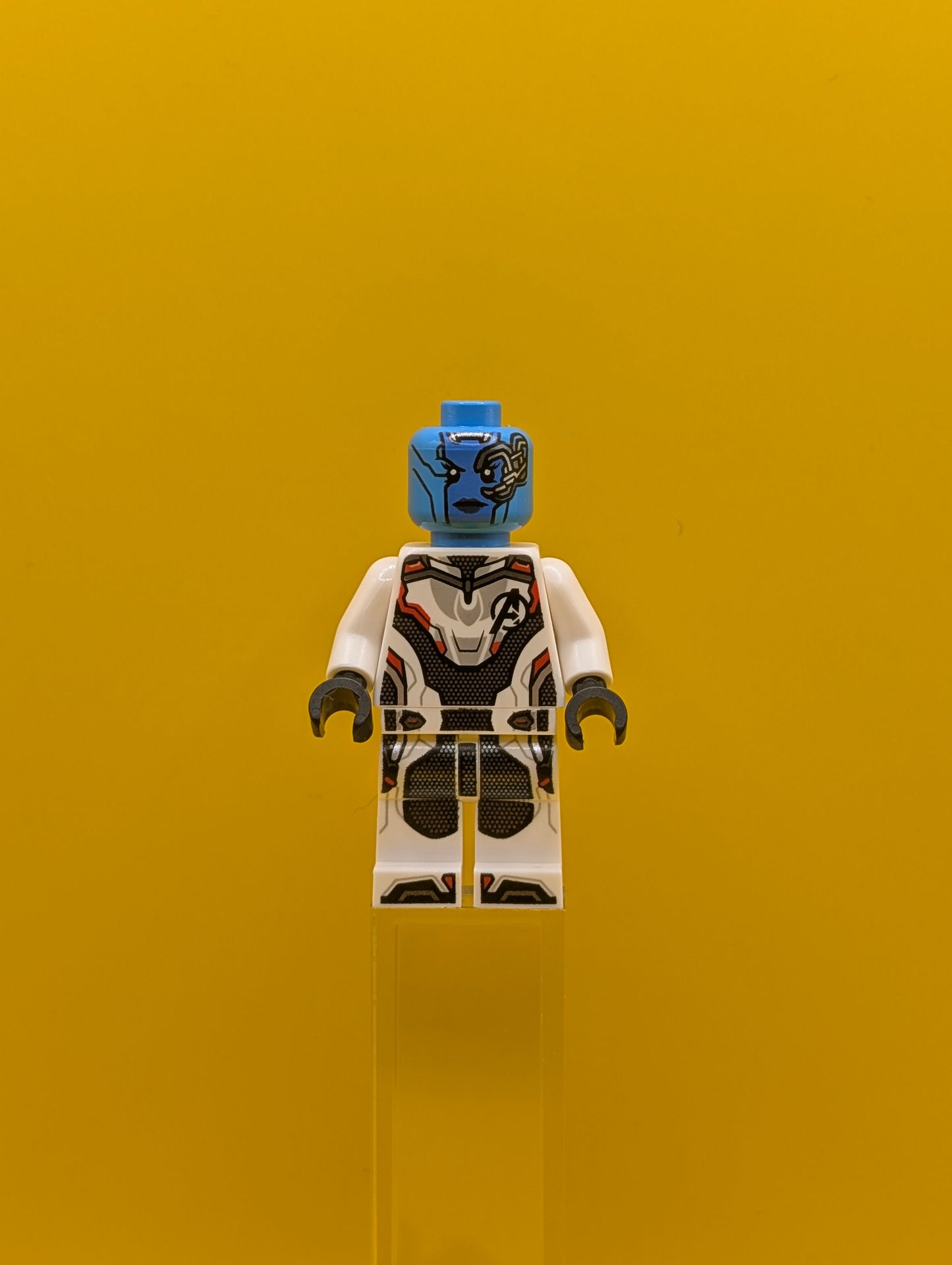 Nebula sh0574 White Jumpsuit Marvel Lego Minifigure
