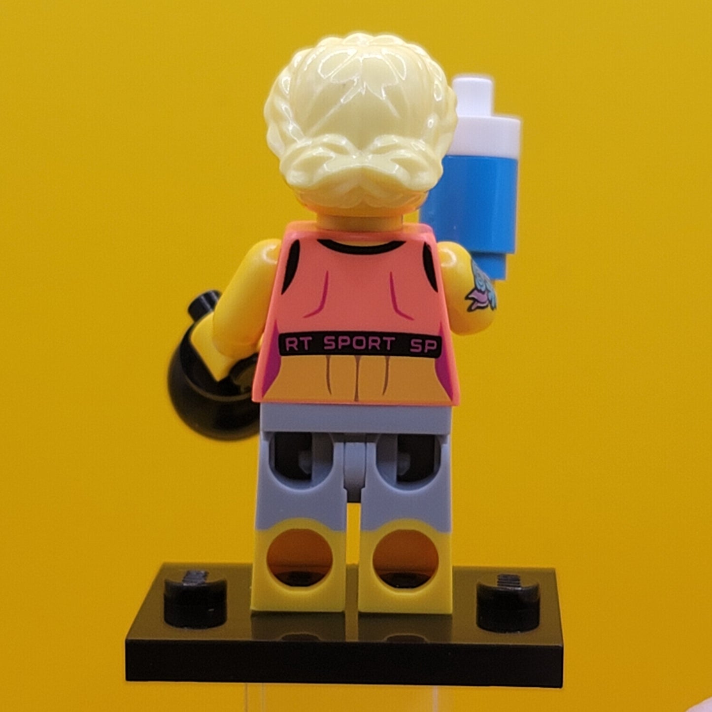 Fitness Instructor CMF Minifigure Lego Series 25 (Complete Set, with stand and accessories) col25-7