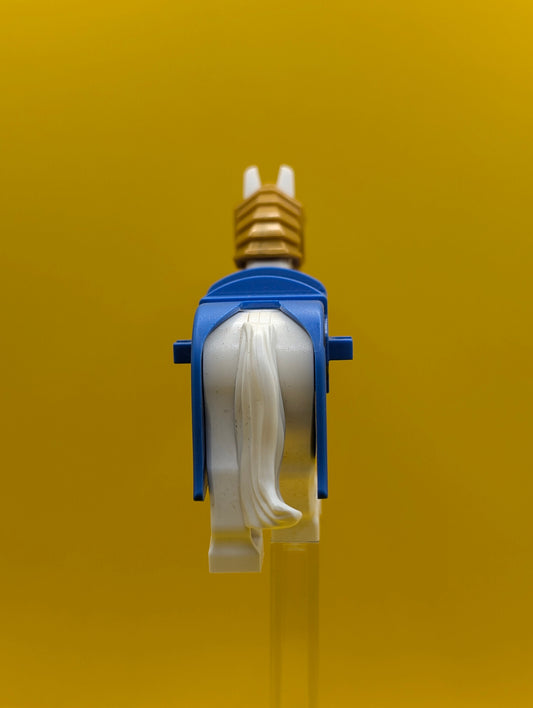 White Horse w/ Battle Helmet and Blue Barding 13744pb02 Animal Part Lego
